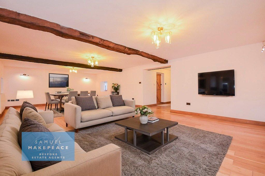 Property photo 3 of 31 Gallery