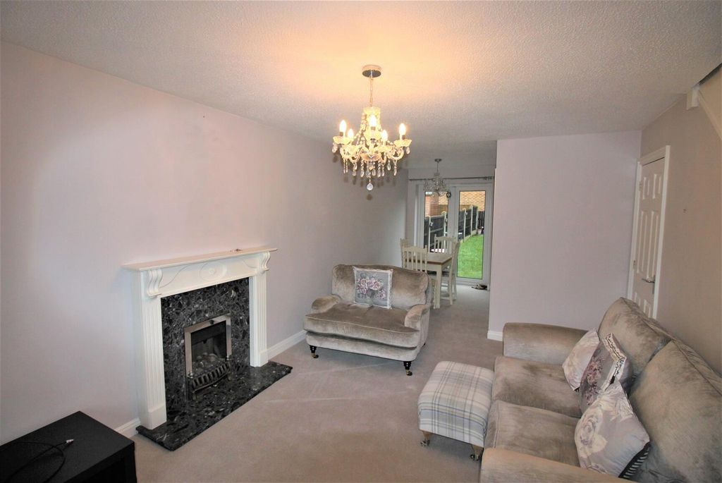 Property photo 3 of 9 3 - .Jpg