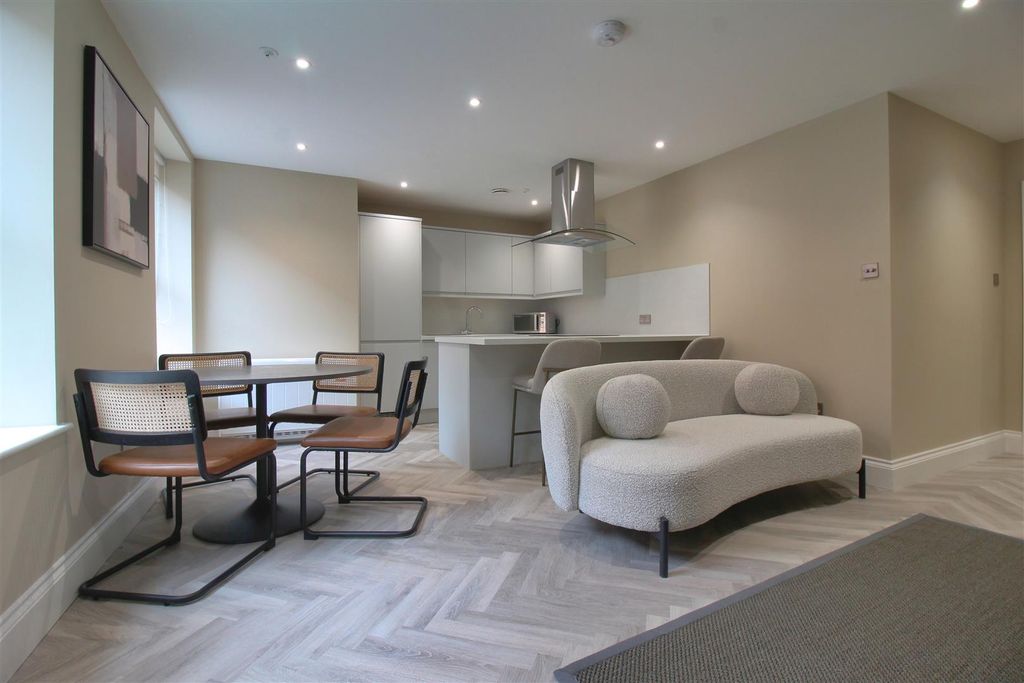 Property photo 1 of 11 Img_4082.Jpg