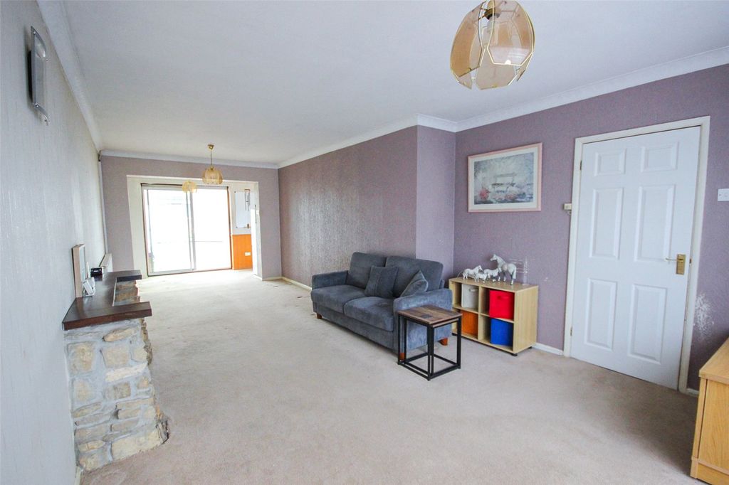 Property photo 2 of 16 Picture No. 22