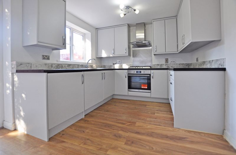 Property photo 3 of 17 Photo 3