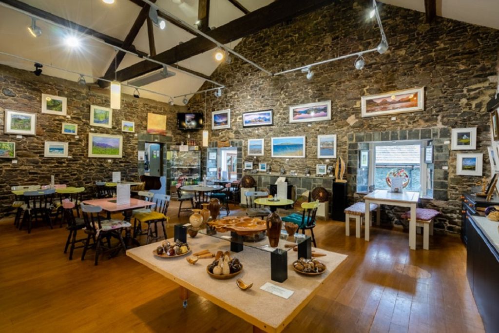 Property photo 3 of 7