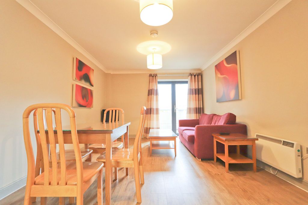 Property photo 3 of 12