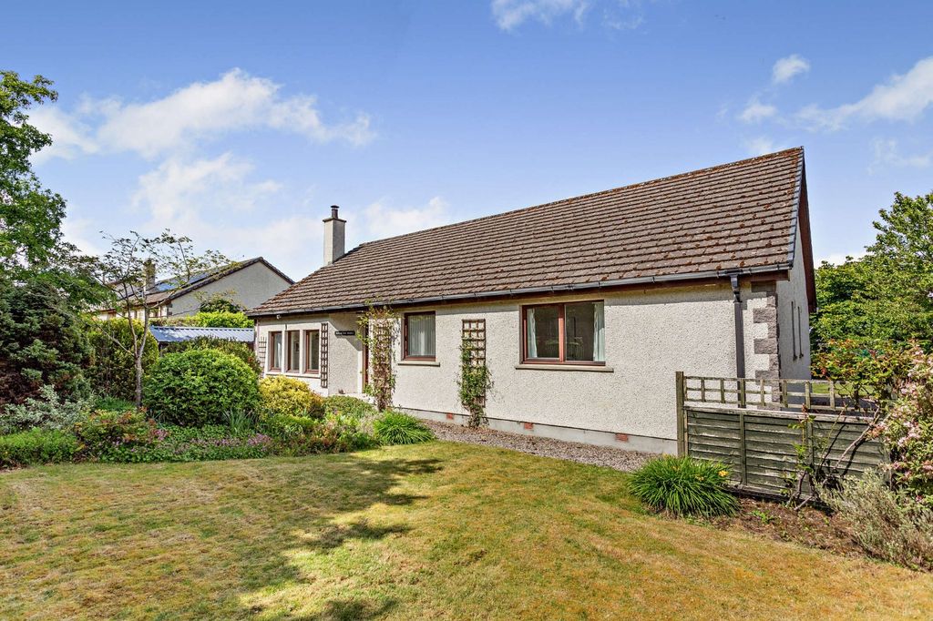 Property photo 1 of 23 Solas Na Mara