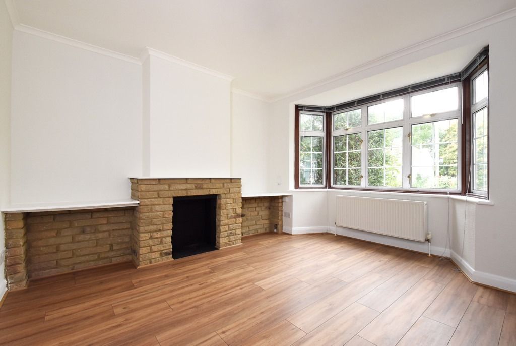 Property photo 2 of 13 5155221
