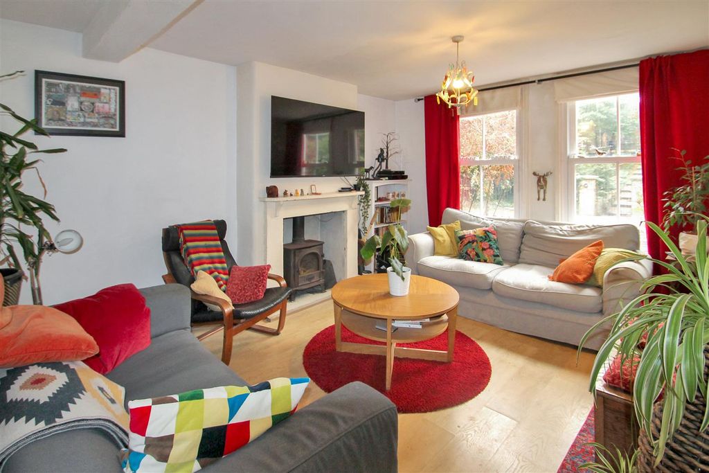 Property photo 2 of 25 Img_2088.Jpg