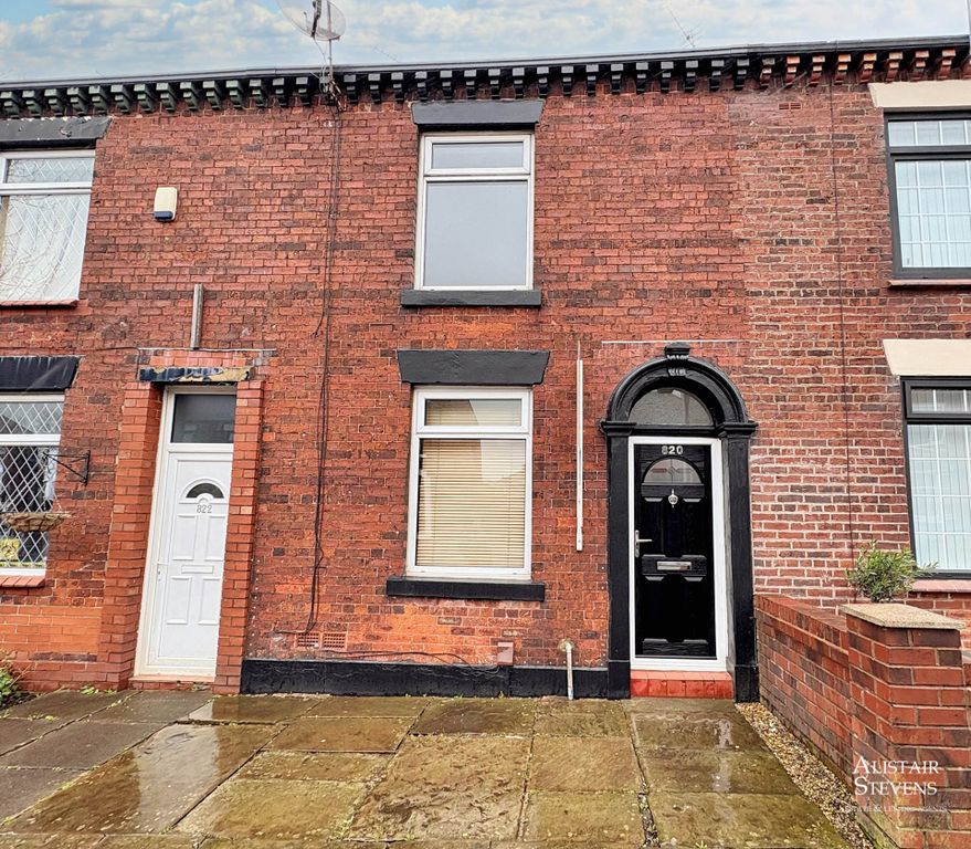 Property photo 1 of 12