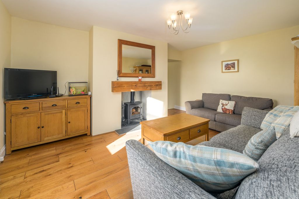 Property photo 3 of 44 Photo 4