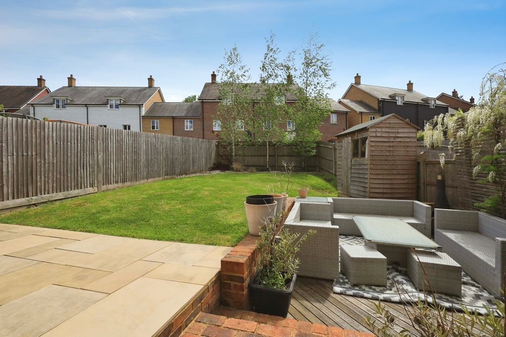 Additional image 29 of 5 bed town house for saleMillennium Way, Heathfield, East Sussex TN21