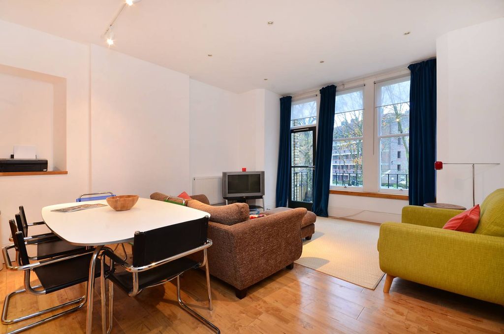 Property photo 2 of 14