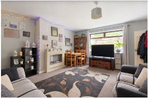 Property photo 2 of 11