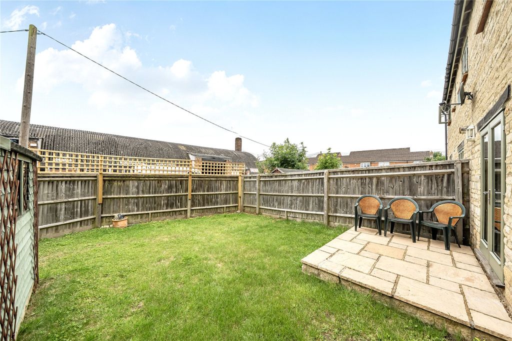 Property photo 2 of 22 Picture No. 44