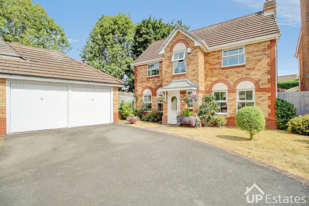 Property photo 1 of 30