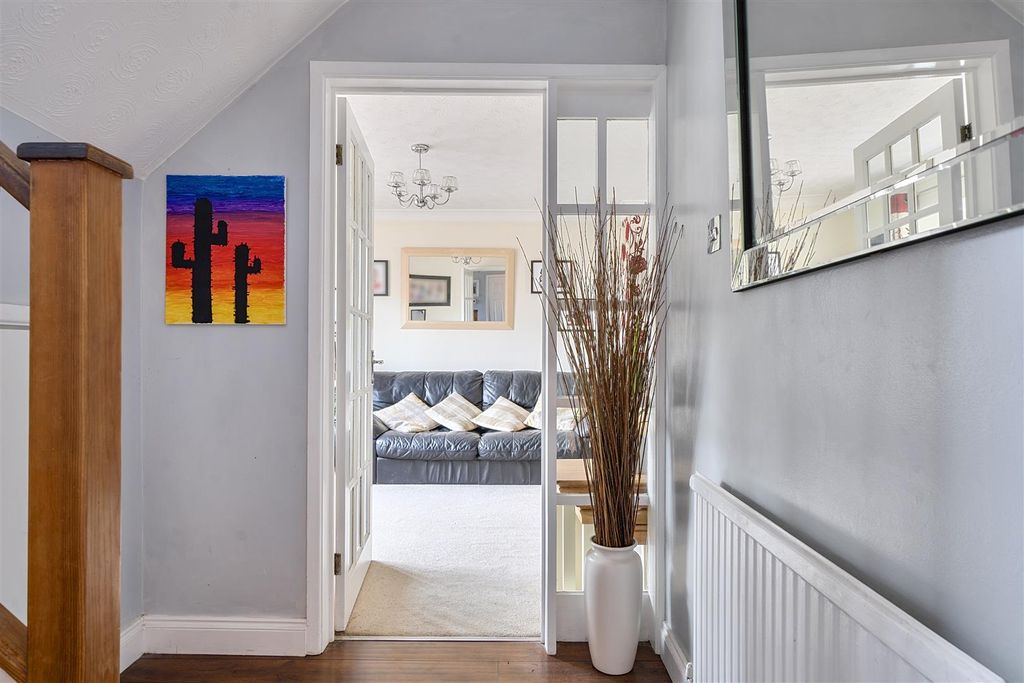 Property photo 3 of 26 Hallway