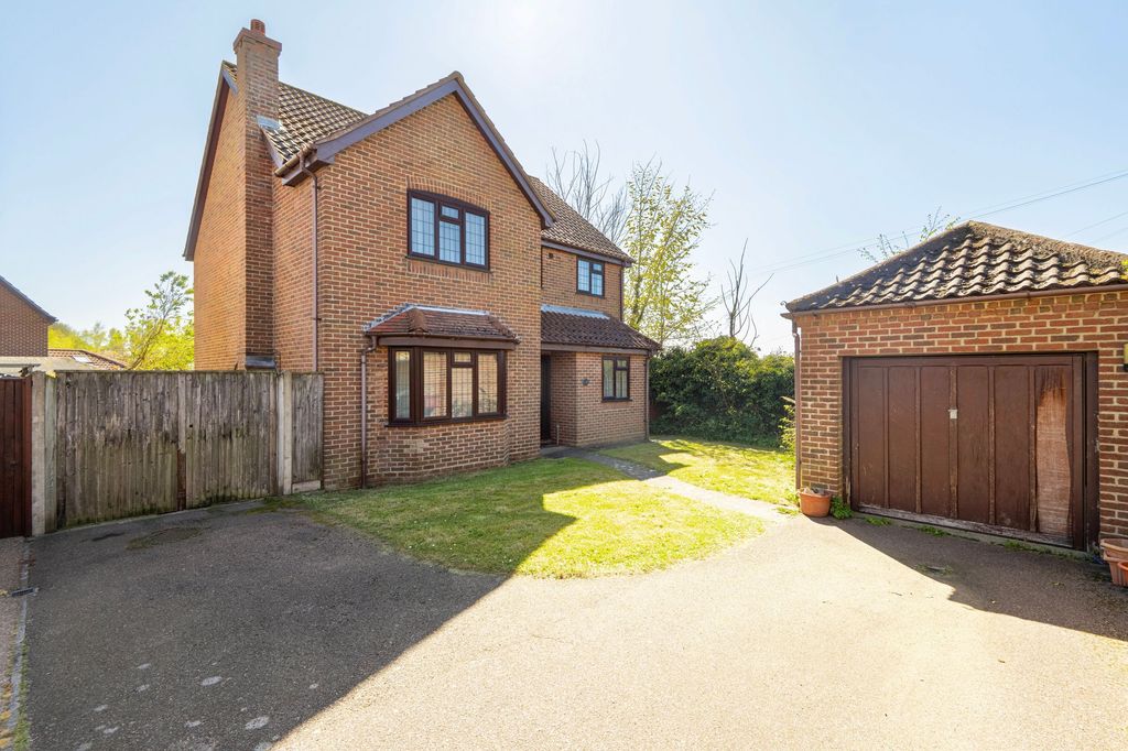 Property photo 1 of 16