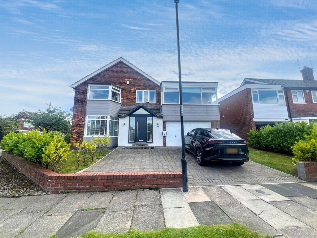 Property photo 1 of 22
