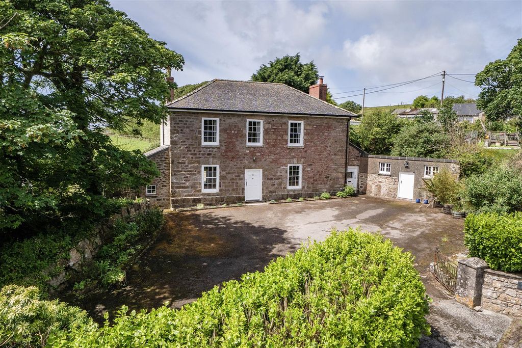 Property photo 1 of 52 1476974 (12).Jpg