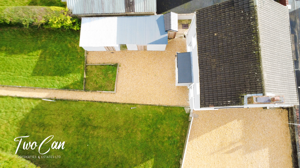 Property photo 3 of 41