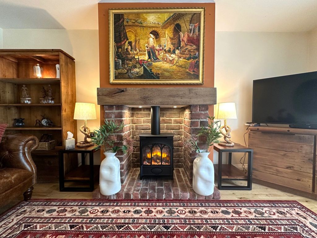 Property photo 3 of 15 Photograph 3