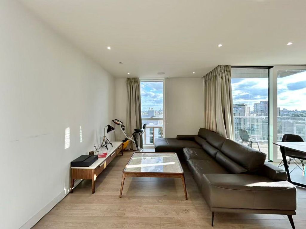 Property photo 1 of 34