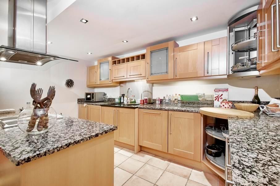 Property photo 2 of 7 Photo 2