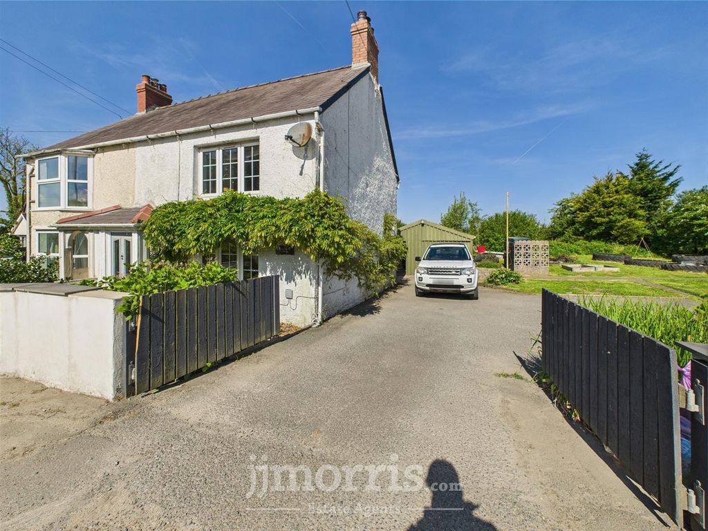 Property photo 3 of 37 Cam05297G0-Pr0041-Still003.Jpg