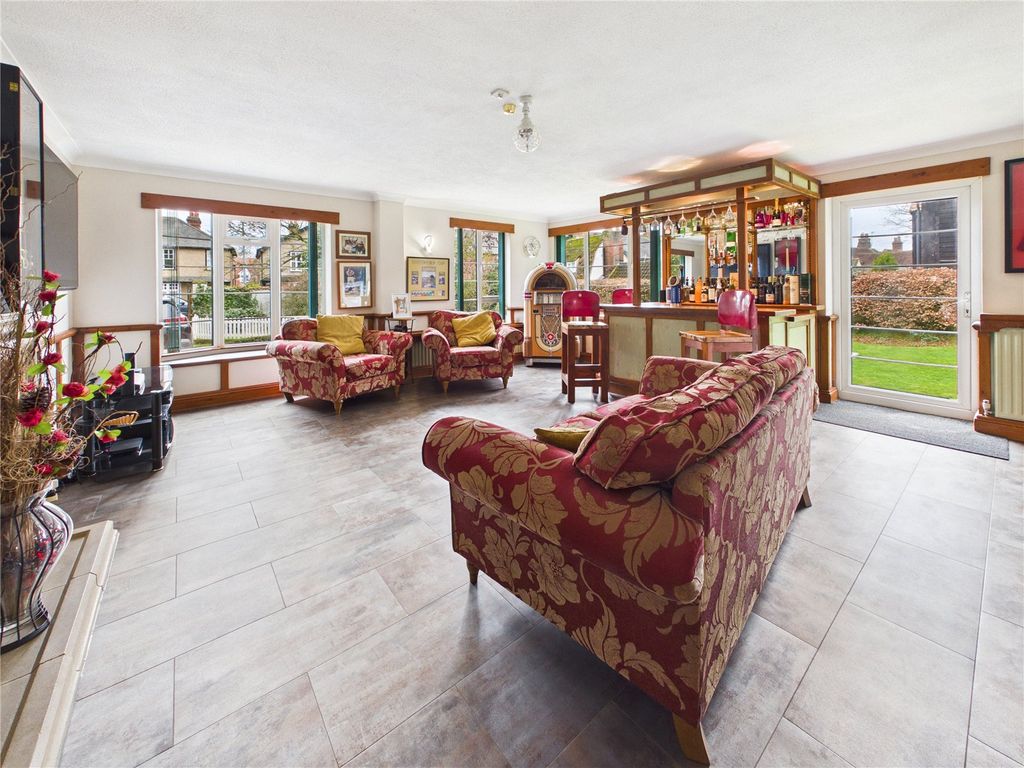 Property photo 2 of 29 Picture 2