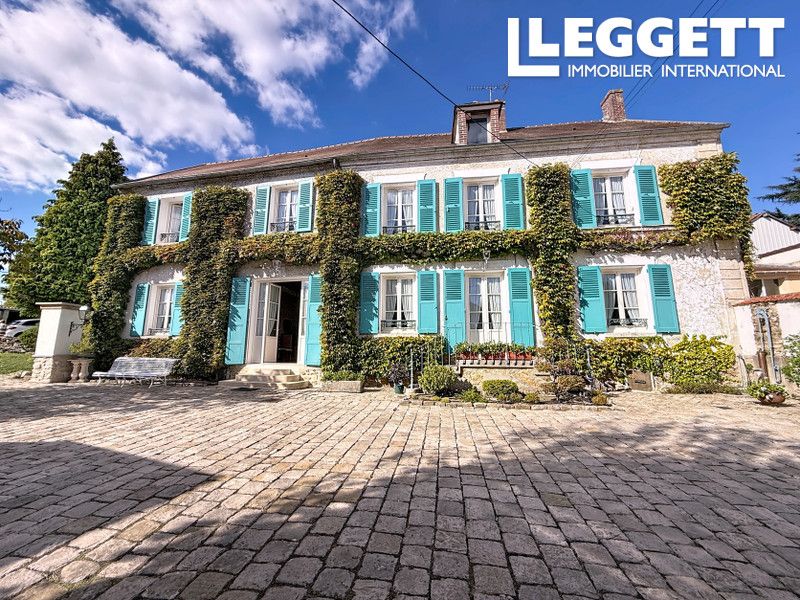 Property photo 2 of 10