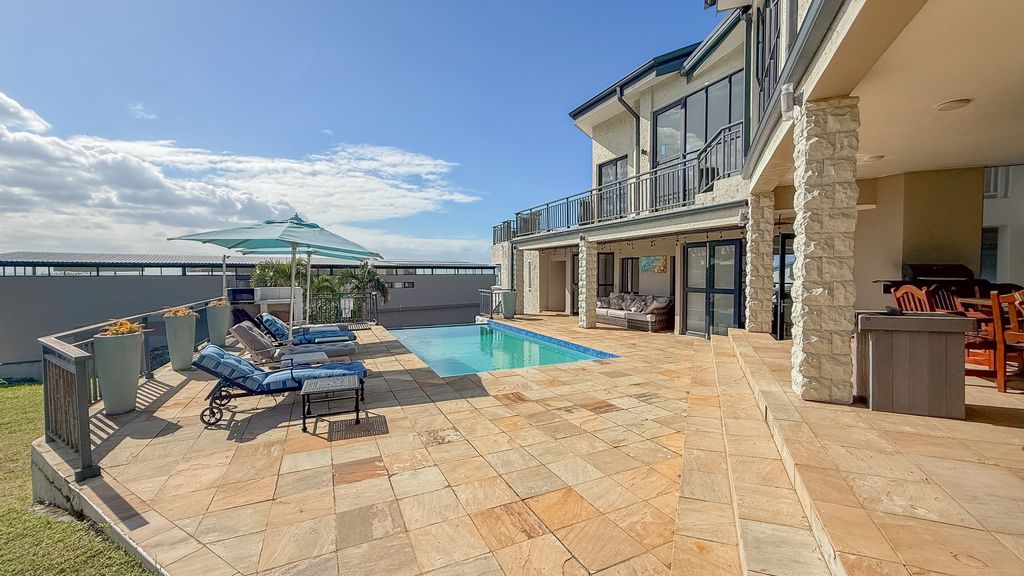 Property photo 1 of 88