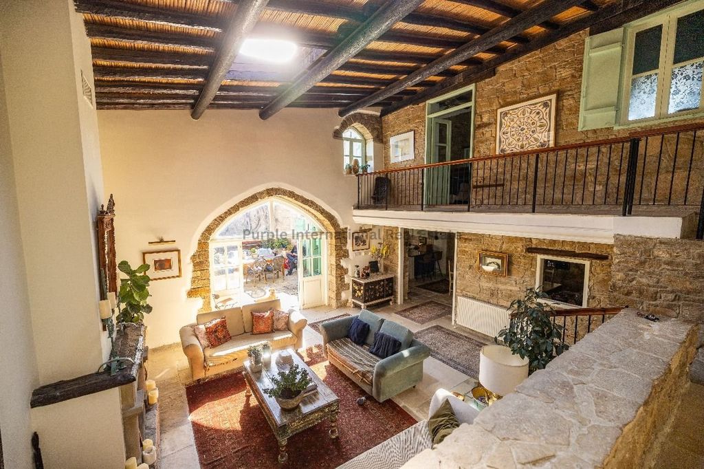 Property photo 1 of 43