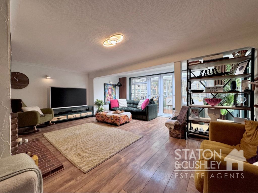 Property photo 3 of 40