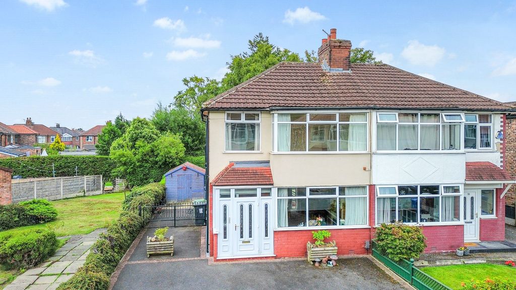 Property photo 1 of 21