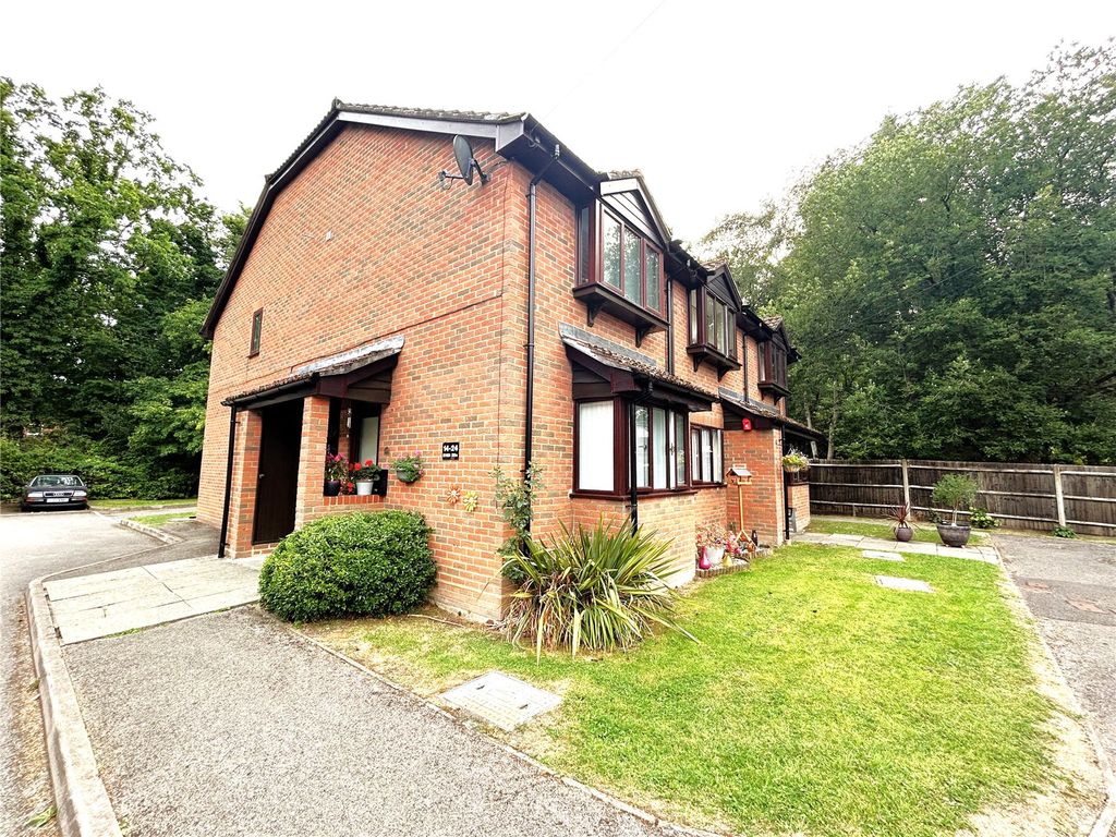 Property photo 1 of 8 Picture No. 08