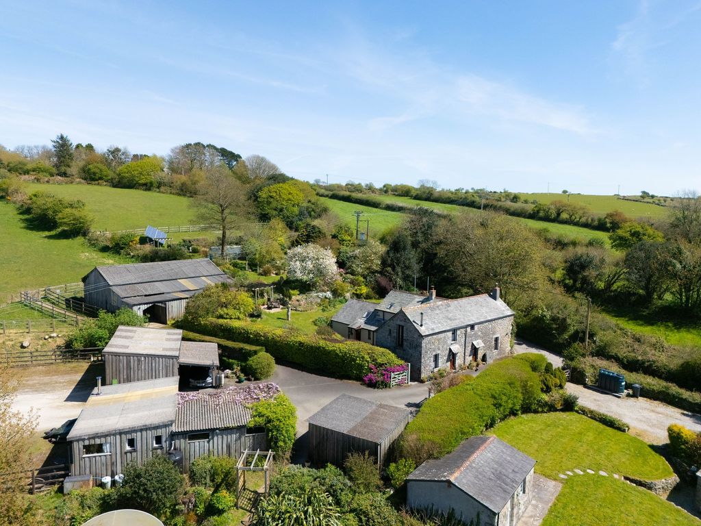 Property photo 3 of 40 Outbuildings
