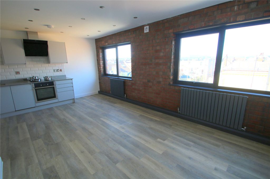 Property photo 1 of 9 Picture No. 09