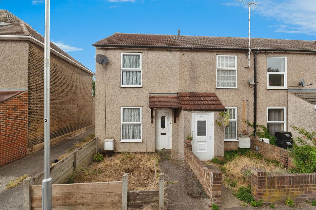 Property photo 1 of 12