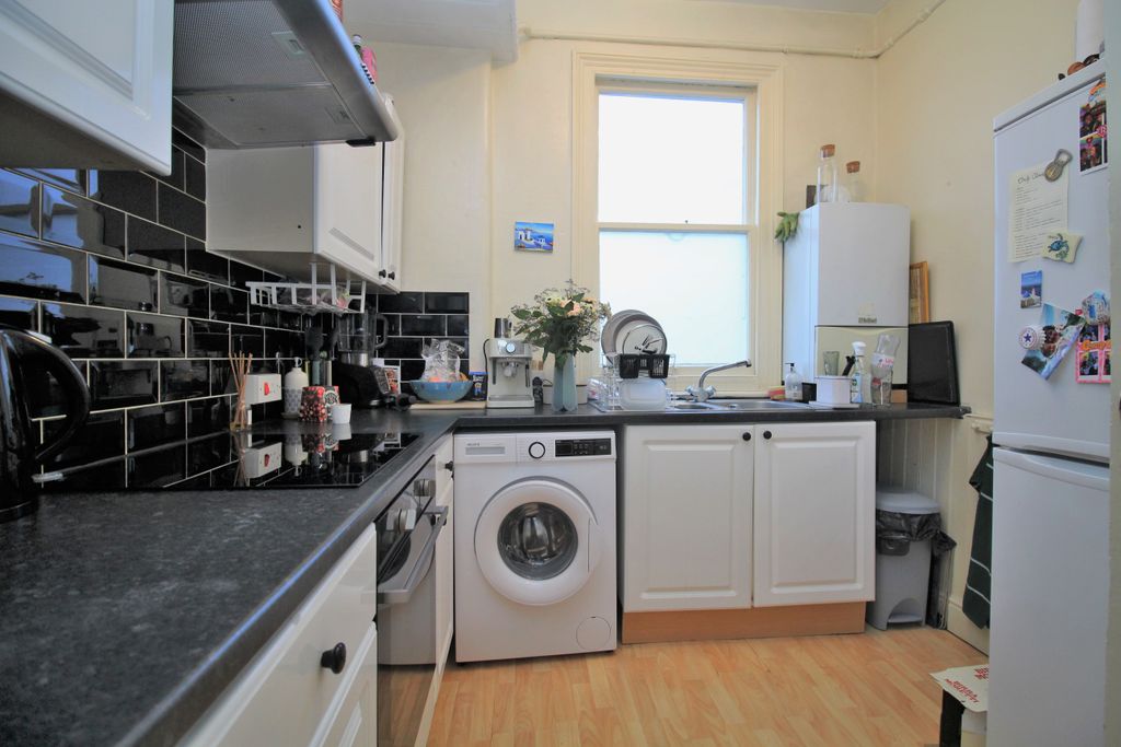 Additional image 10 of 2 bed flat for saleBrunswick Terrace, Hove BN3