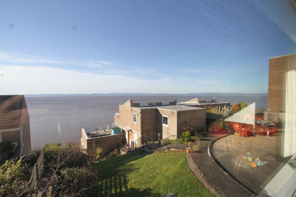 Property photo 3 of 14 View