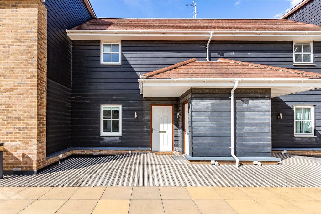 Property photo 1 of 12 Picture No. 02