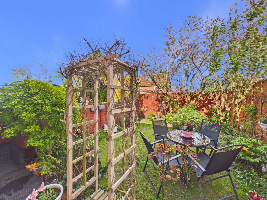 Property photo 2 of 14 Cam02536G0-Pr0079-Still001