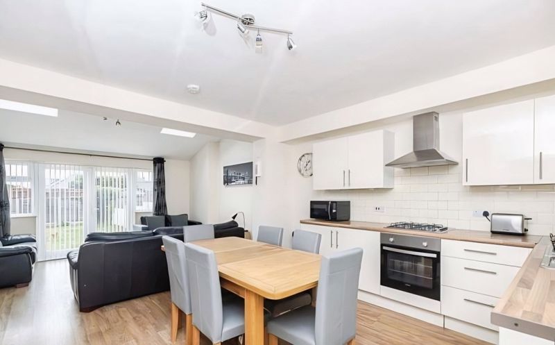 Property photo 2 of 12 Photo 18