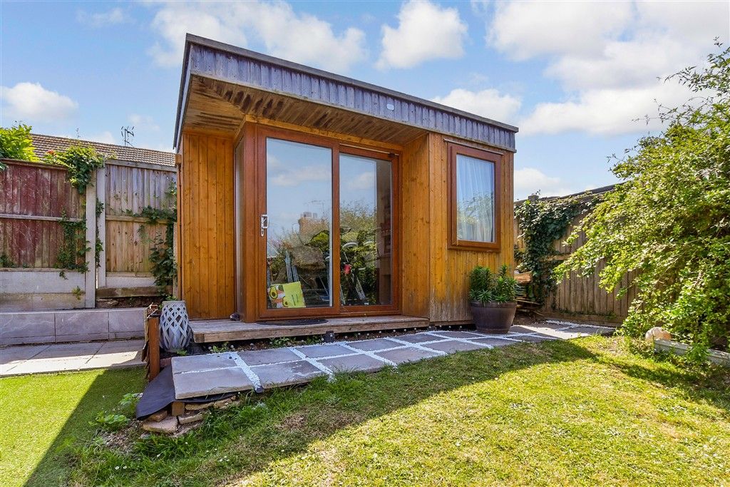 Property photo 2 of 12 Workshop/Outbuildings