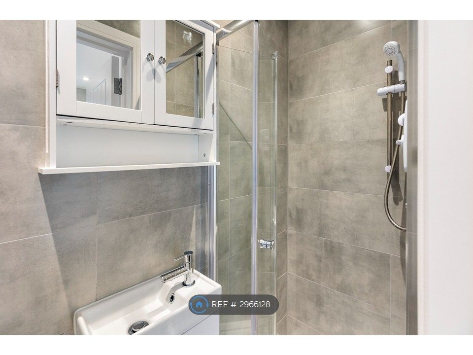 Property photo 2 of 2
