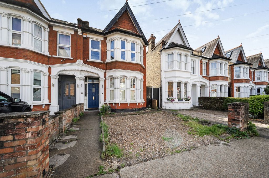 Property photo 1 of 16