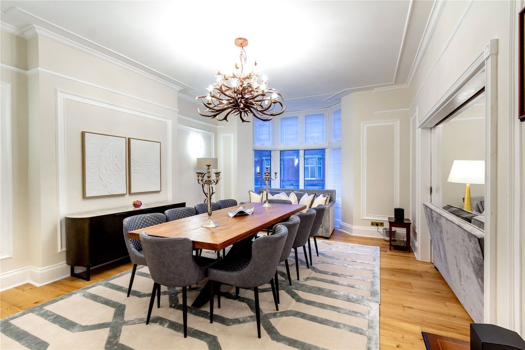 Property photo 3 of 11 Picture No. 19