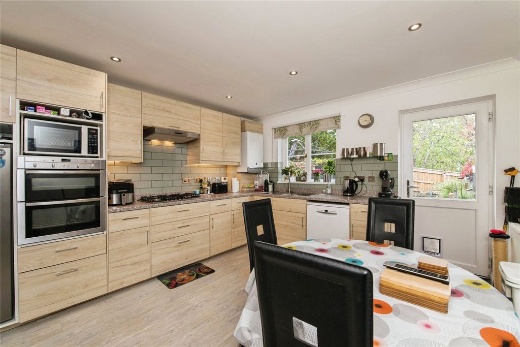 Property photo 2 of 19 Picture No. 07