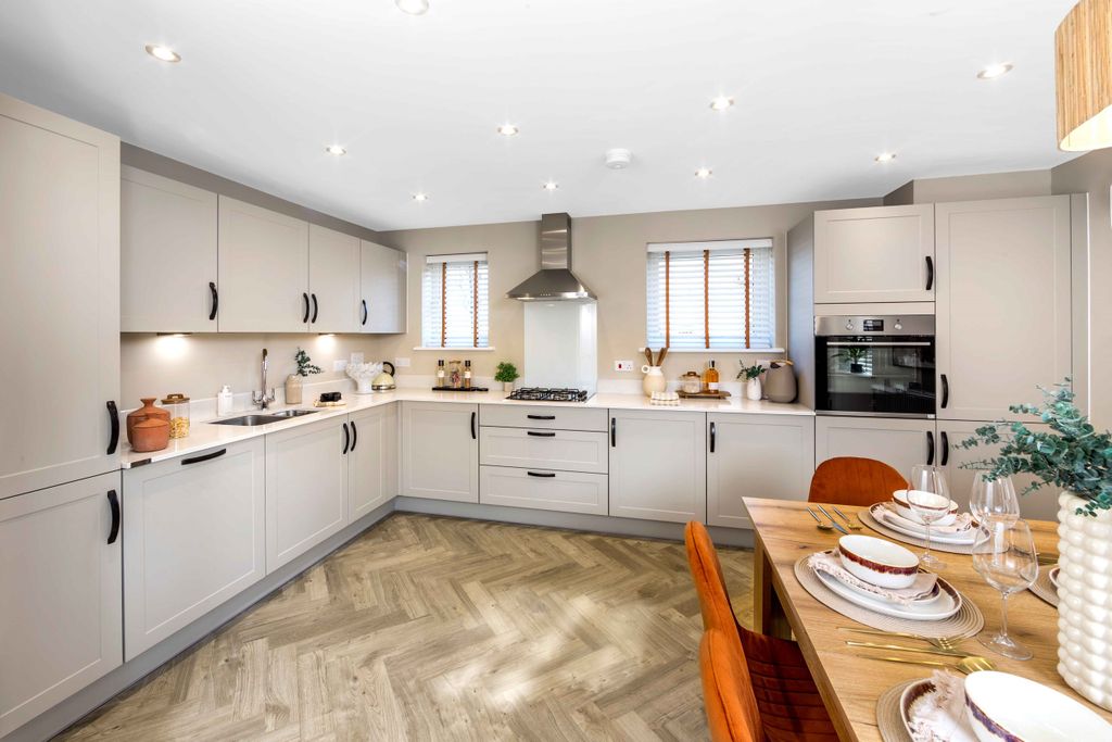 Property photo 2 of 10 Alderney Kitchen