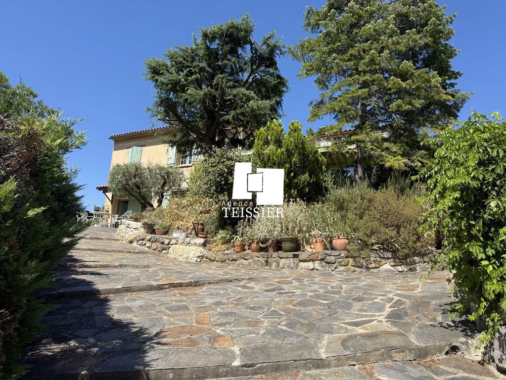 Property photo 1 of 30 Sud Ardèche / Gard: St Ambroix Sector 30500, Provençal Villa