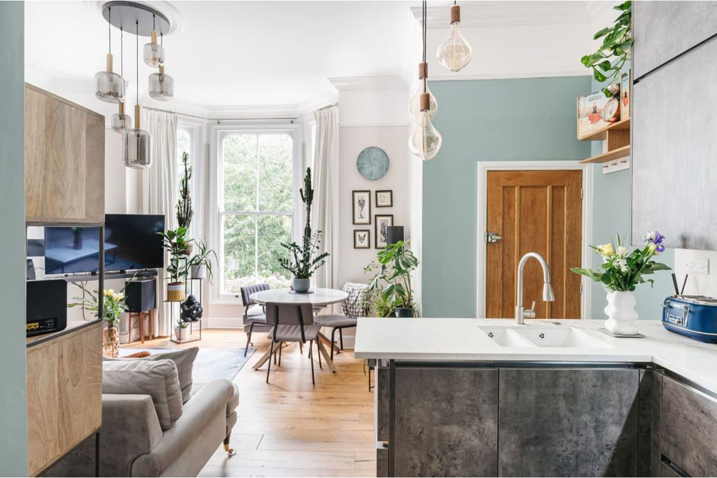 Property photo 2 of 19 Open Plan Living