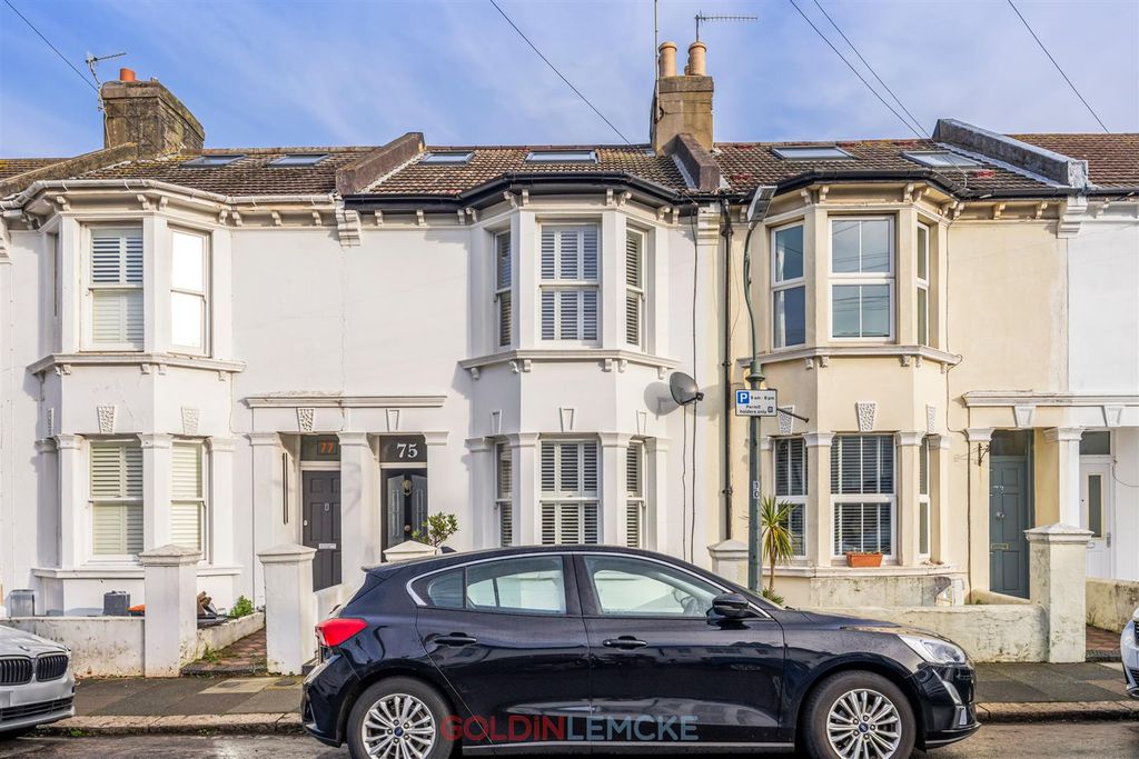 Property photo 1 of 14 Front Elevation